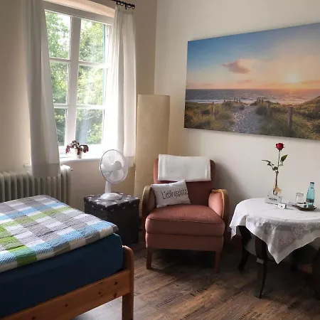 Altes Pastorat Szálloda *